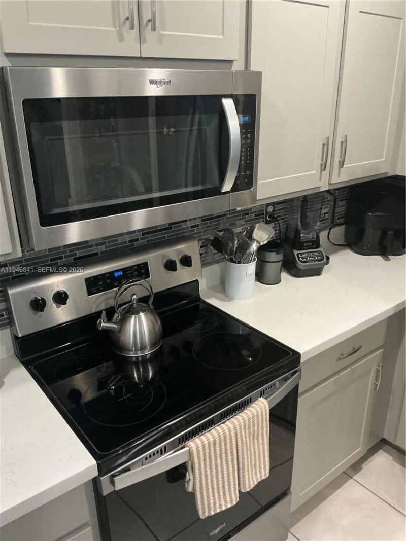 484 NE 4th Ave, Florida City, FL 33034 Photo