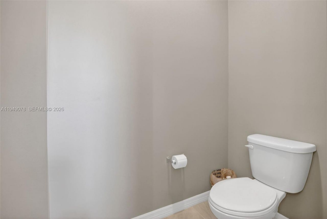 5208 Falcon Trl, Davie, FL 33314 Photo