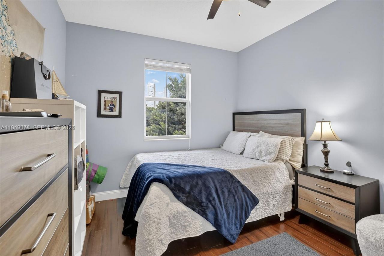 5208 Falcon Trl, Davie, FL 33314 Photo