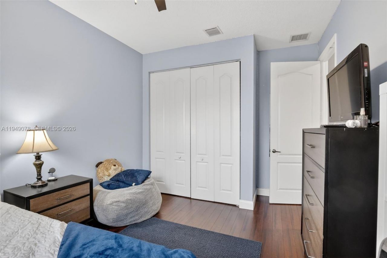 5208 Falcon Trl, Davie, FL 33314 Photo