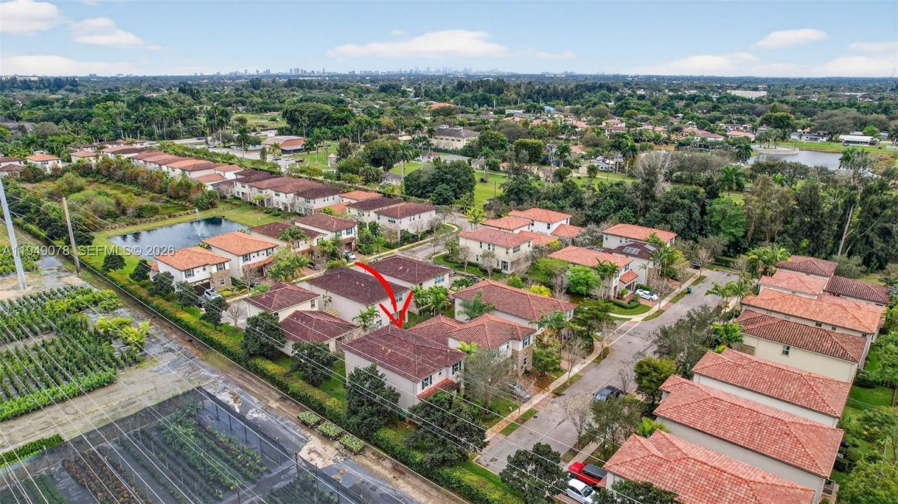 5208 Falcon Trl, Davie, FL 33314 Photo