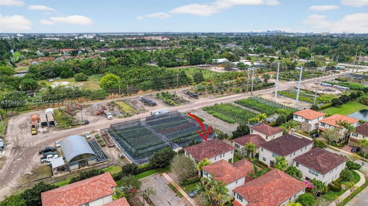 5208 Falcon Trl, Davie, FL 33314 Photo