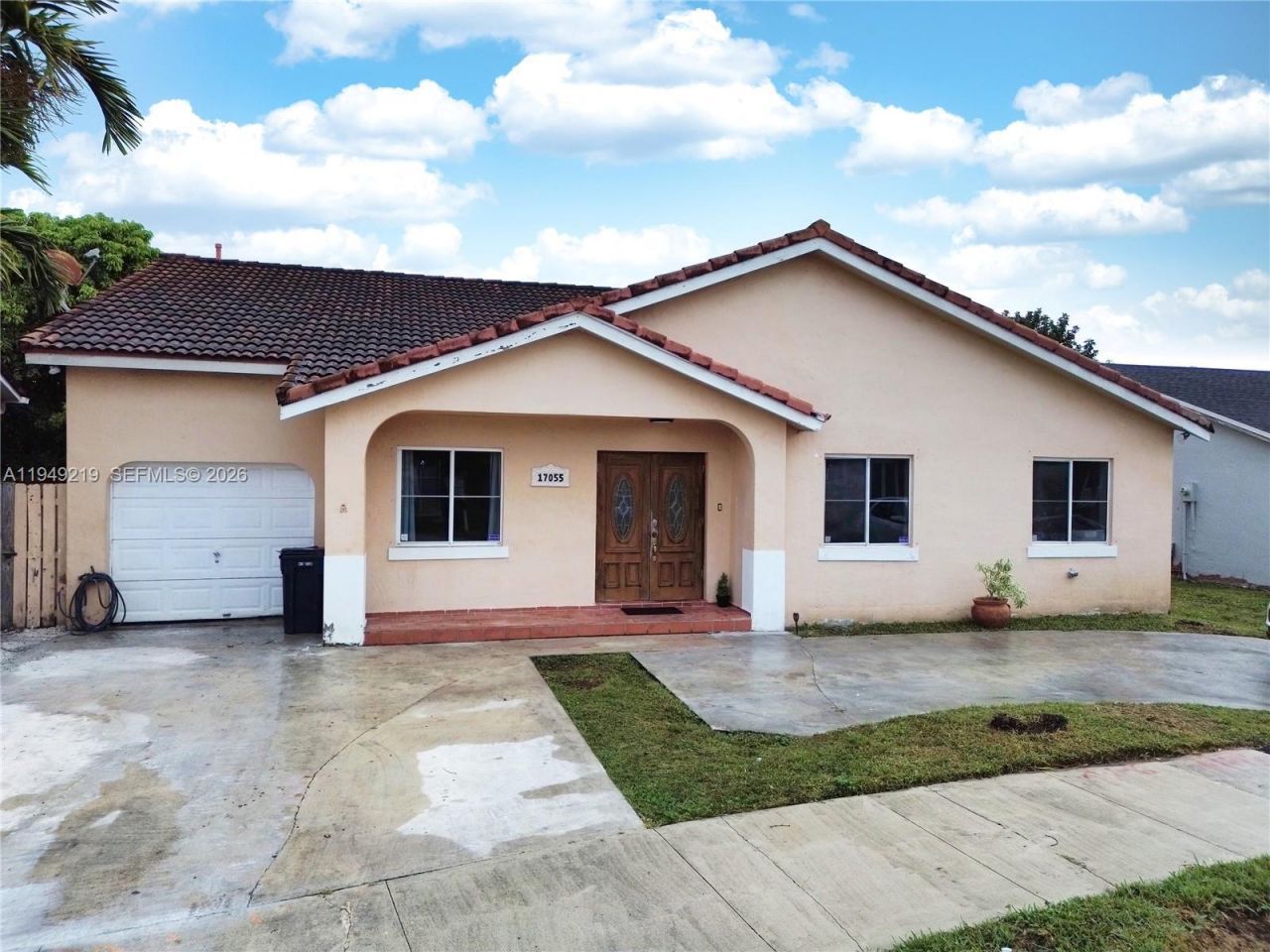 17055 SW 144th Ct, Miami, FL 33177 Main Photo