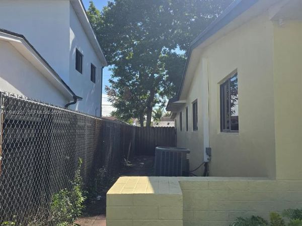 1220 NW 180th Ter, Unit 1220, Miami Gardens, FL 33169