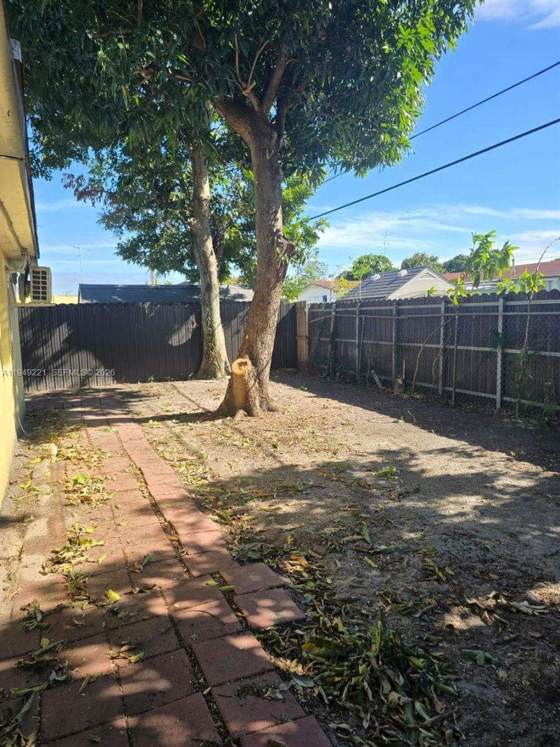 1220 NW 180th Ter, Unit 1220, Miami Gardens, FL 33169 Photo