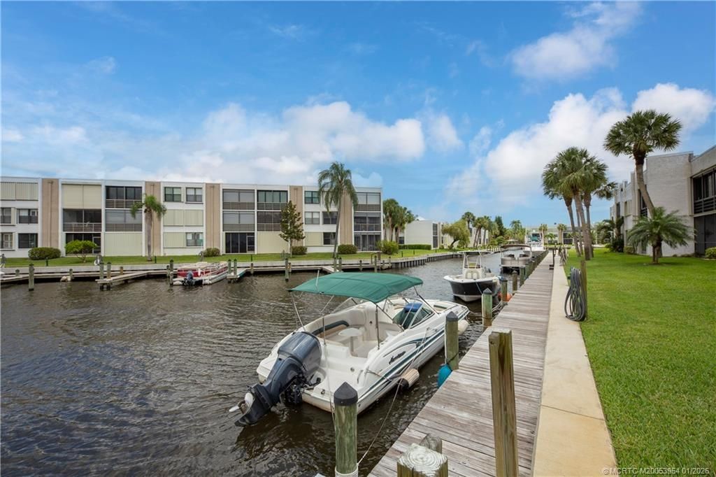 1950 SW Palm City Road, Unit 7-101, Stuart, FL 34994 Photo