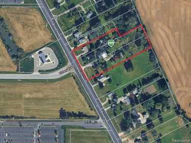 12181 Dixie Highway , Birch Run Twp, MI 48415