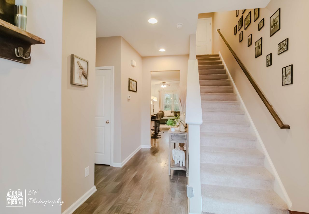 177 Olde Towne Way Photo 2