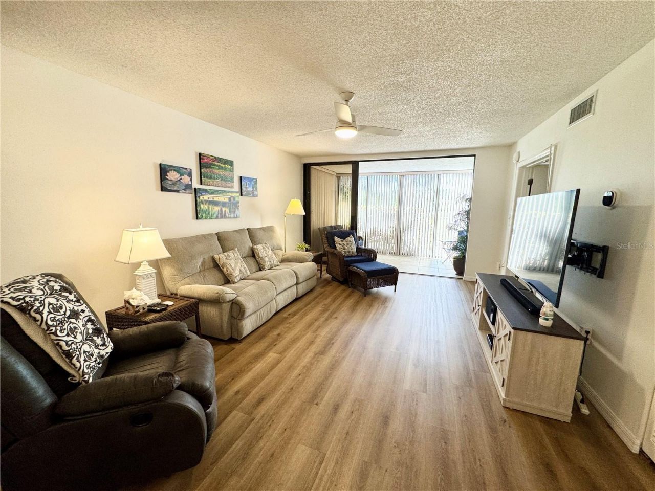 5124 Harpers Croft, Unit 7, Sarasota, FL 34235 Photo