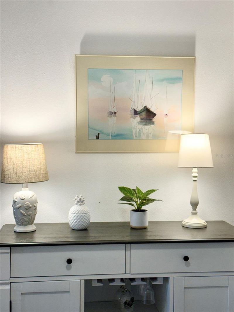 5124 Harpers Croft, Unit 7, Sarasota, FL 34235 Photo