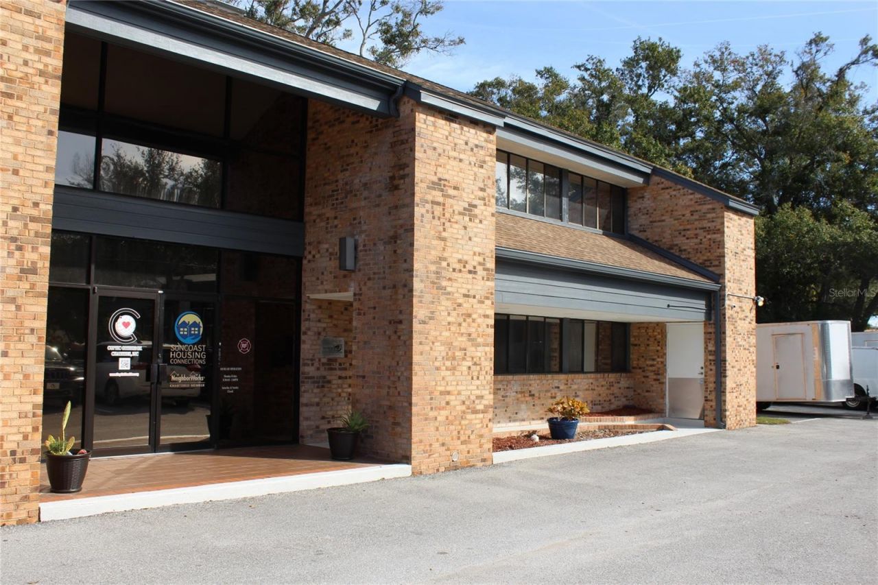 2139 NE Coachman Road, Clearwater, FL 33765 Photo