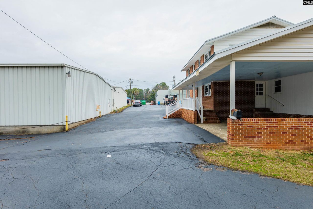 112 Arrowwood Road  Photo 11