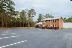 112 Arrowwood Road  photo 4