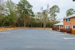 112 Arrowwood Road  photo 4