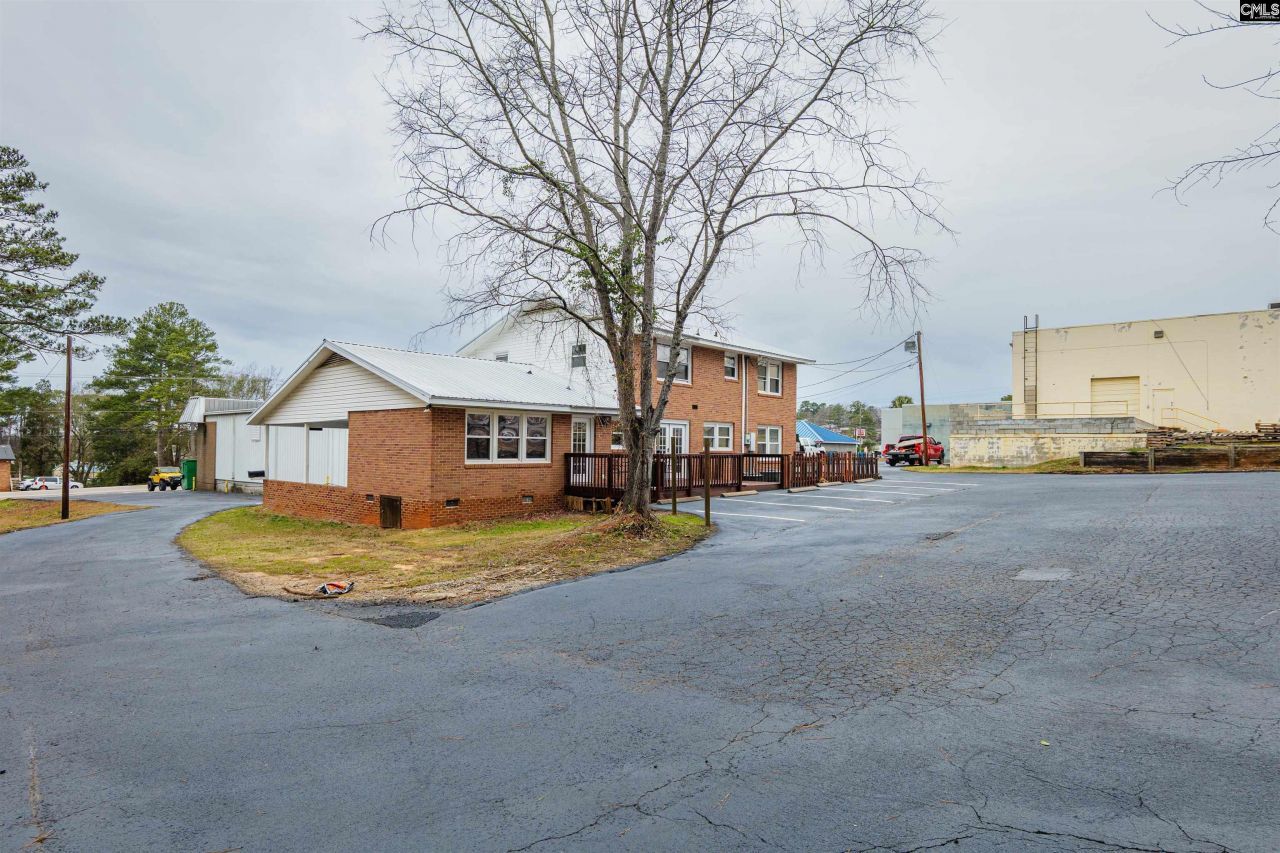 112 Arrowwood Road  Photo 7