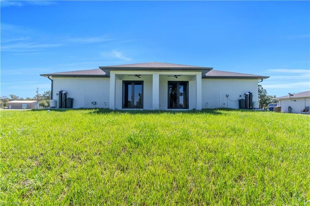 1110-1112 Eisenhower Blvd, Lehigh Acres, FL 33974 Photo