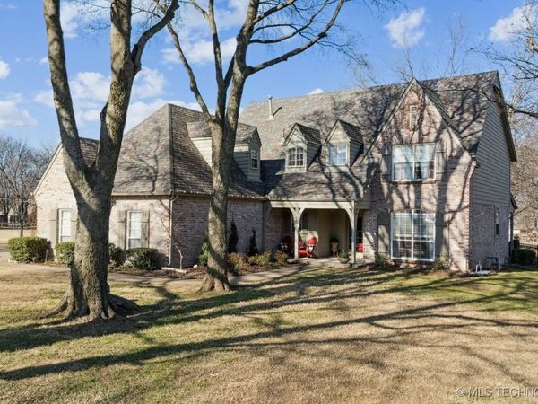 7296 N 200th East Avenue, Owasso, OK 74055