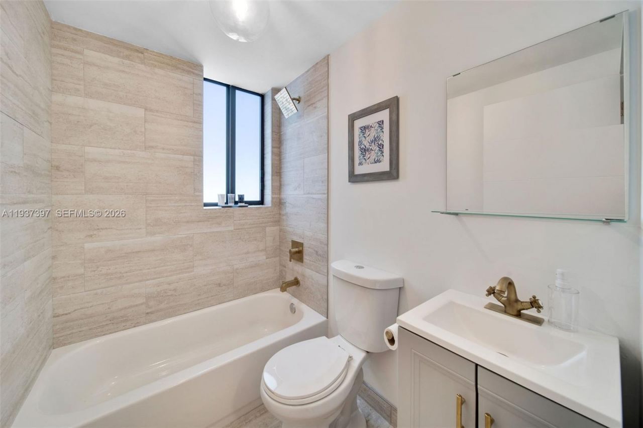 2162 SW 14th Ter, Unit 106, Miami, FL 33145 Photo