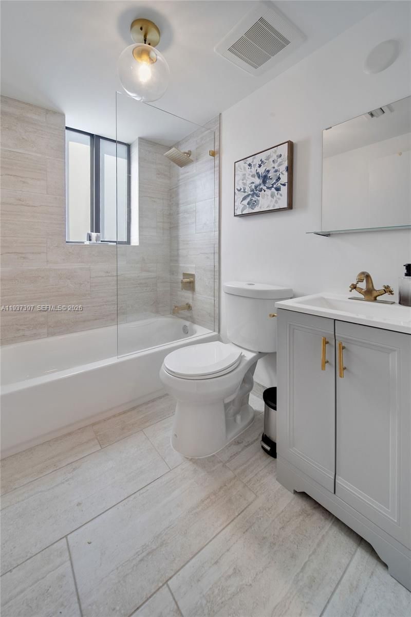 2162 SW 14th Ter, Unit 101, Miami, FL 33145 Photo