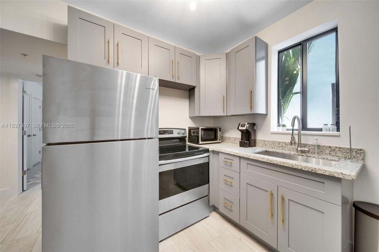 2162 SW 14th Ter, Unit 106, Miami, FL 33145 Photo