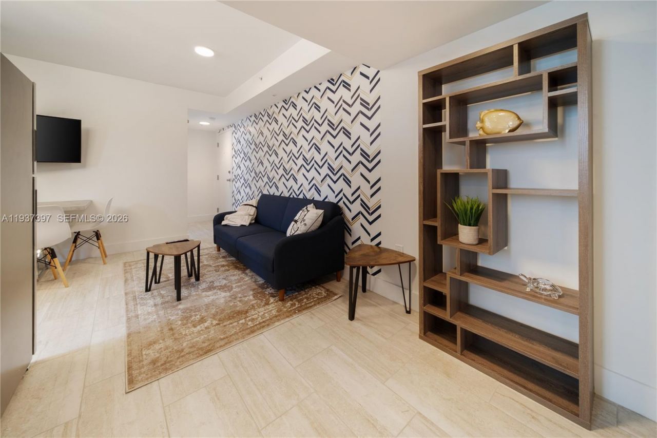 2162 SW 14th Ter, Unit 101, Miami, FL 33145 Photo