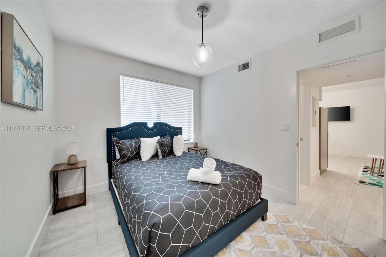 2162 SW 14th Ter, Unit 106, Miami, FL 33145 Photo