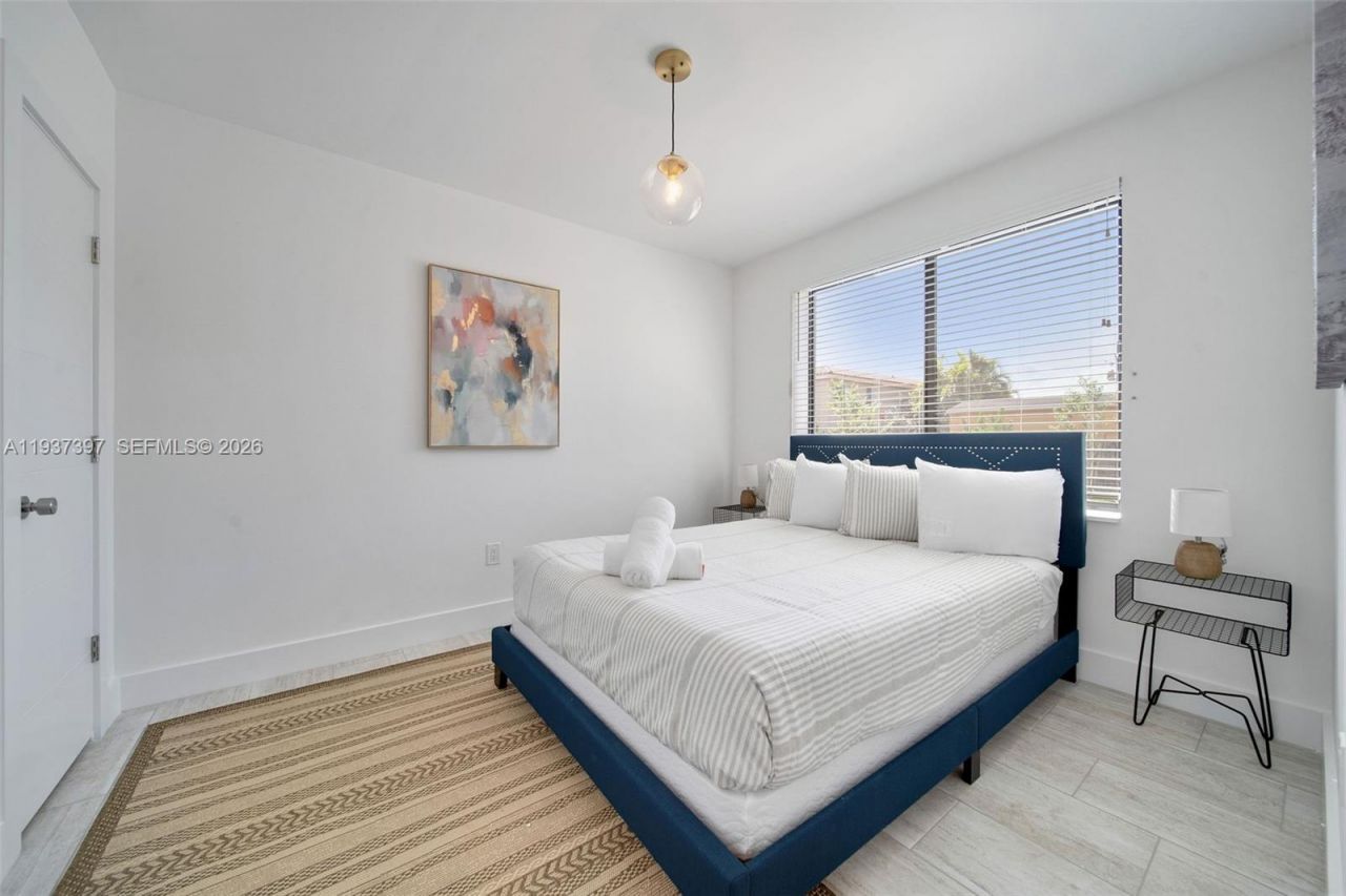 2162 SW 14th Ter, Unit 101, Miami, FL 33145 Photo