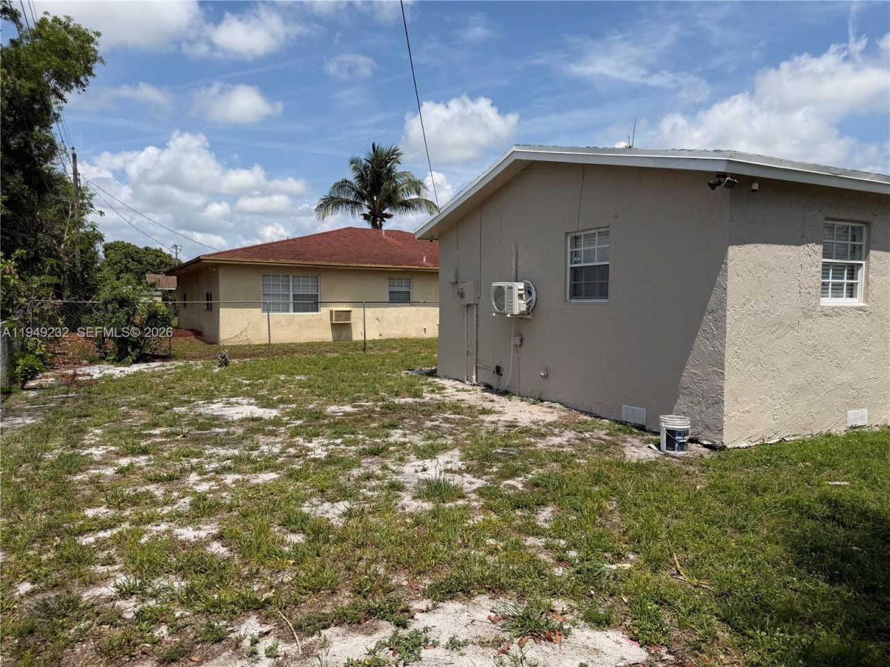 2910 NW 25th St, Fort Lauderdale, FL 33311 Photo