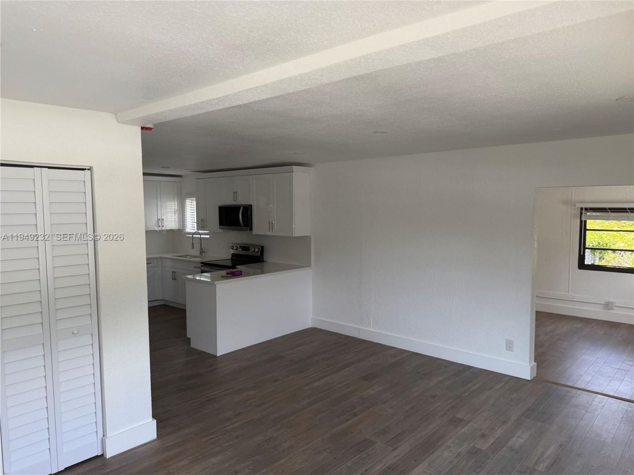2910 NW 25th St, Fort Lauderdale, FL 33311 Photo