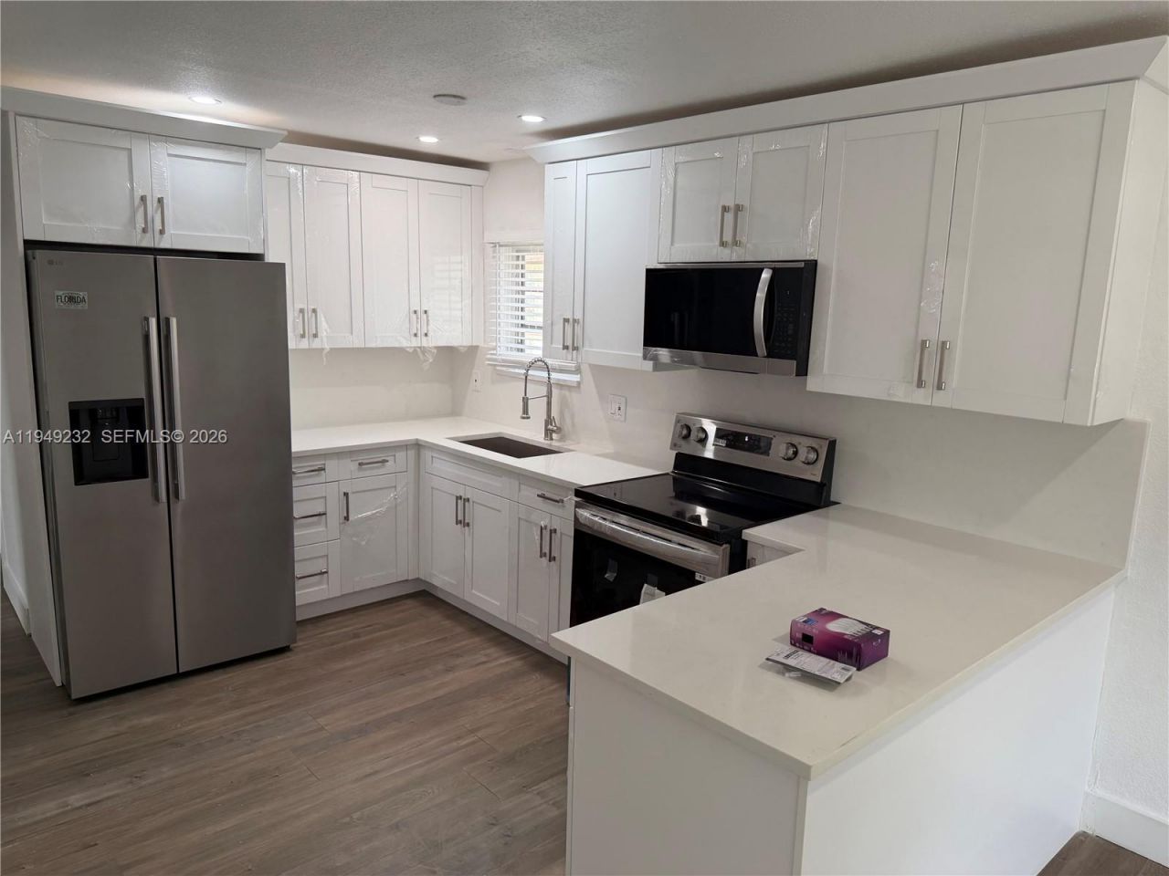 2910 NW 25th St, Fort Lauderdale, FL 33311 Photo
