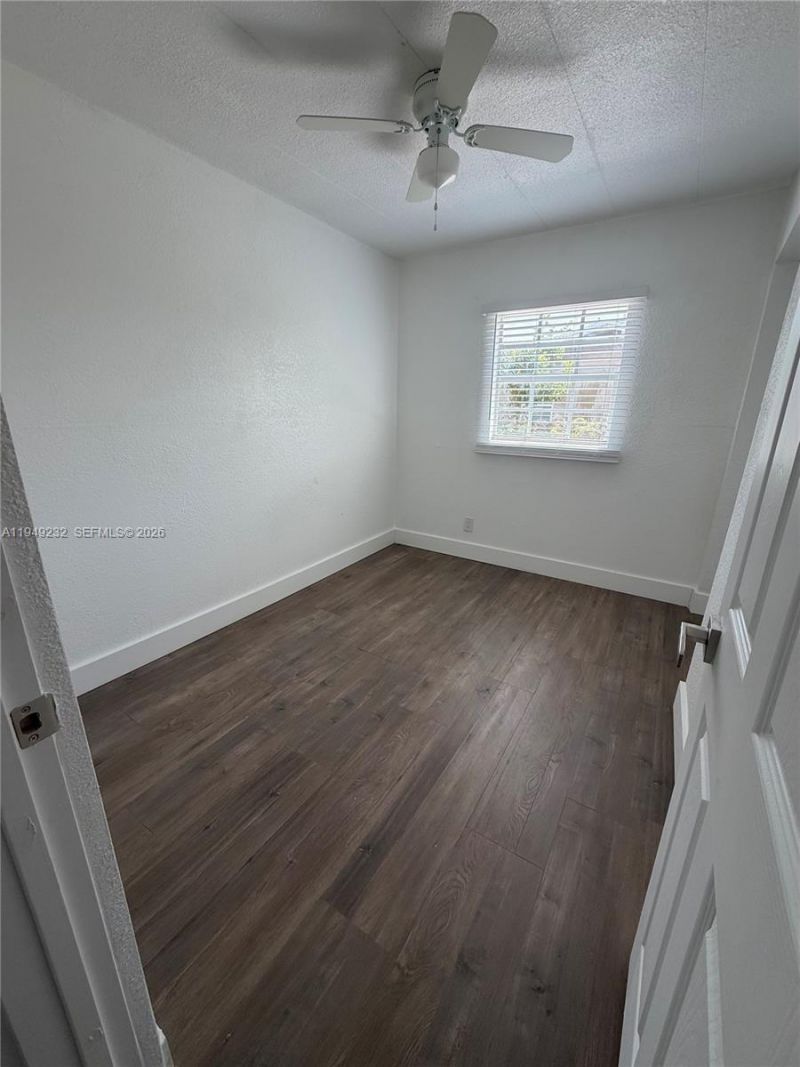 2910 NW 25th St, Fort Lauderdale, FL 33311 Photo