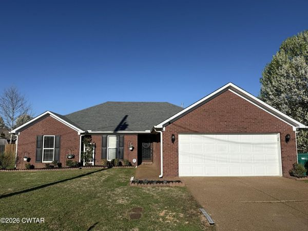 23 Matrix Cove, Jackson, TN 38305