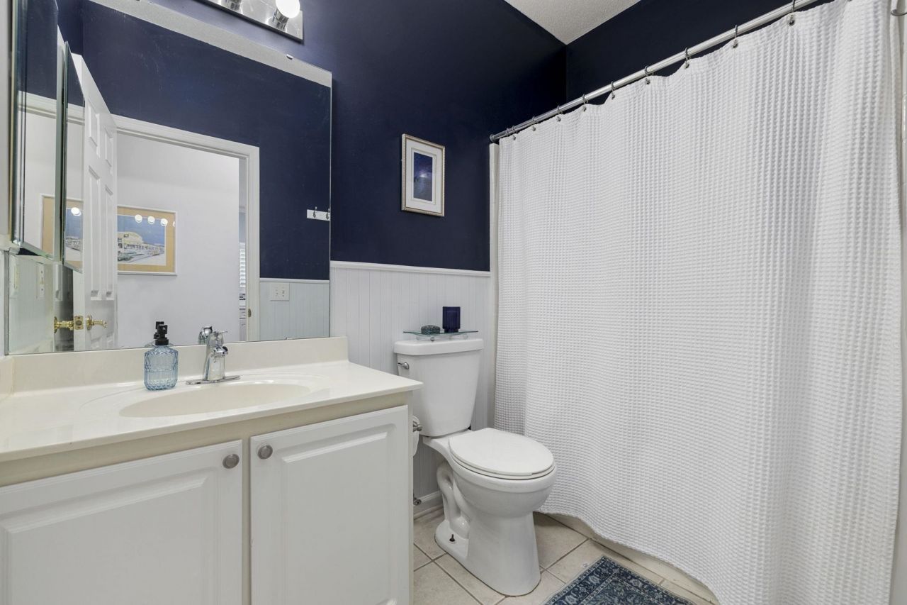 4210 Coquina Harbour Dr. Photo 17