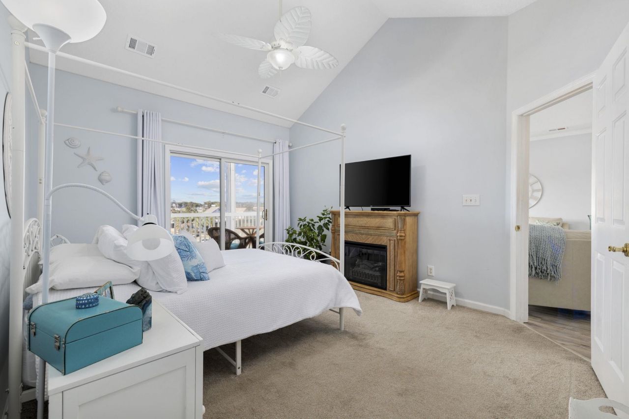 4210 Coquina Harbour Dr. Photo 19