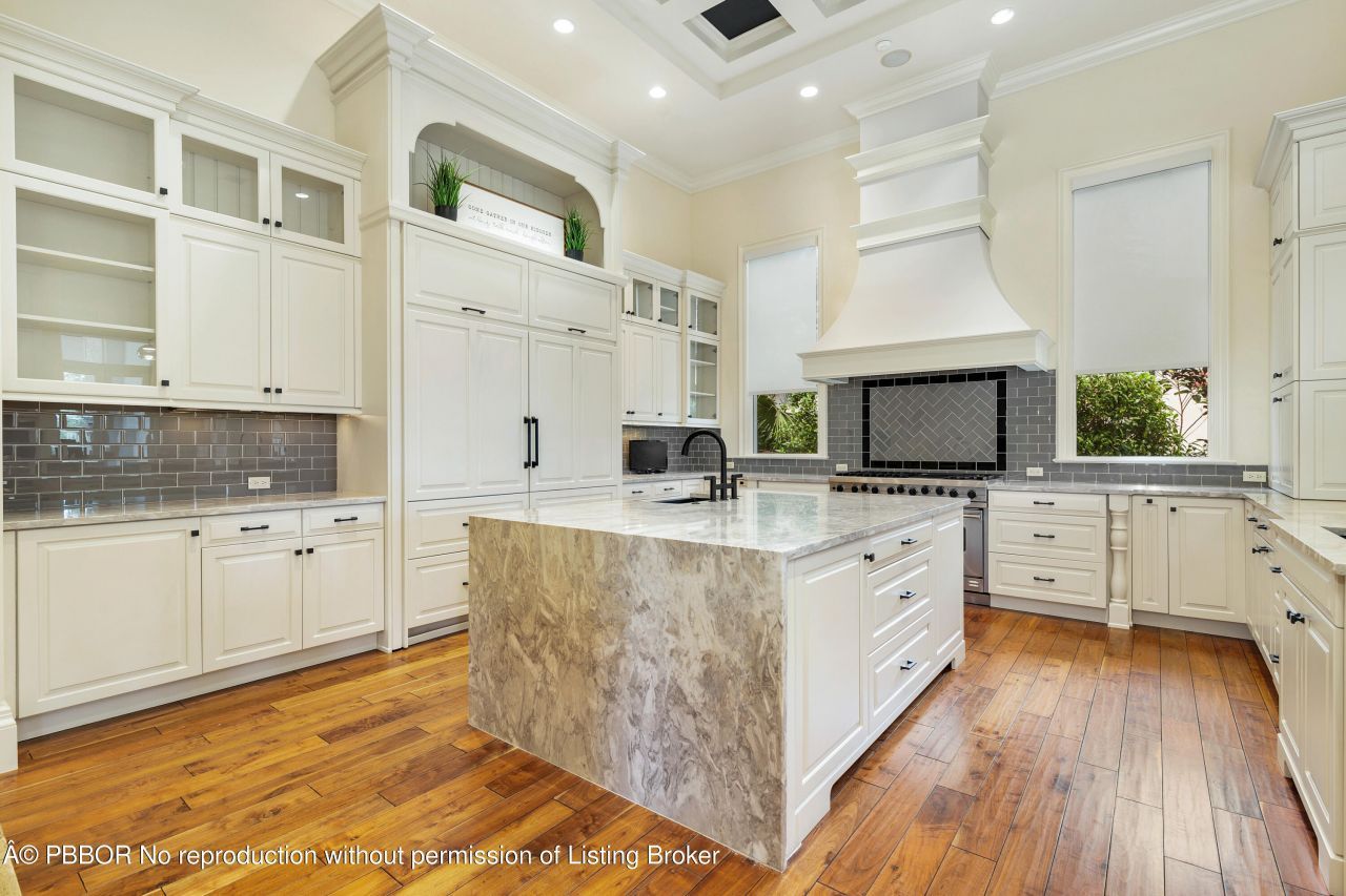 135 W Bears Club Drive, Jupiter, FL 33477 Photo