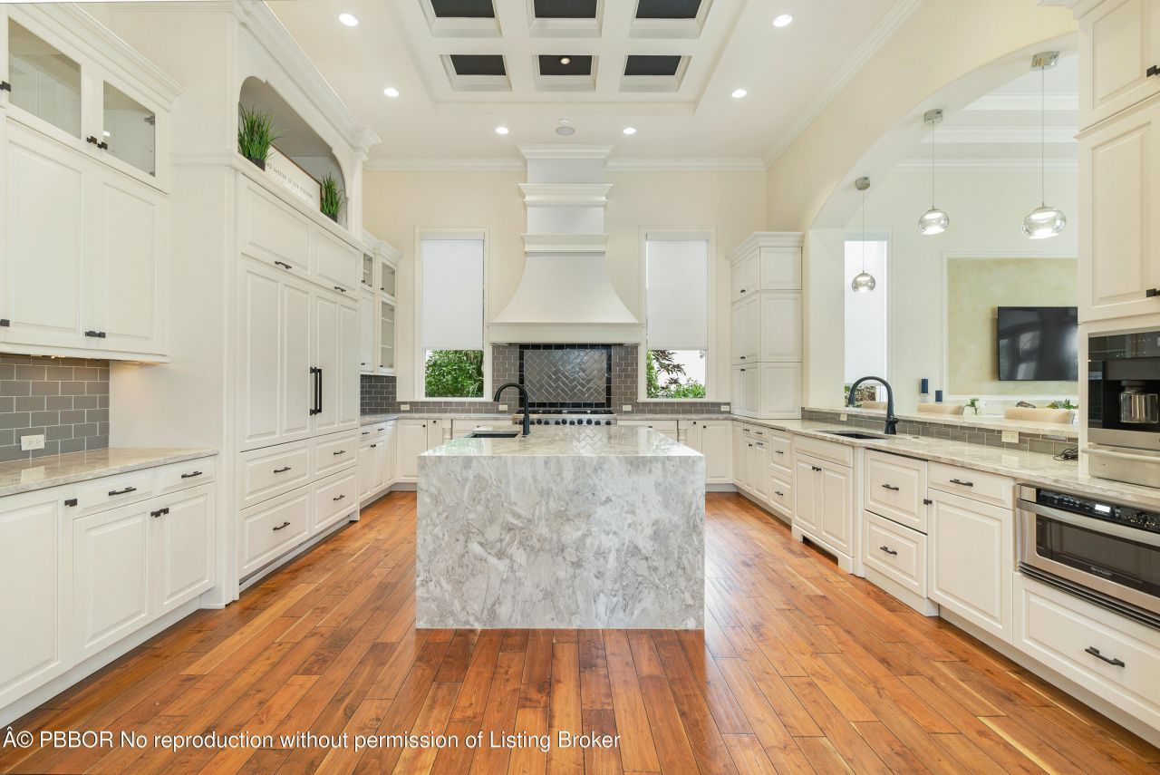 135 W Bears Club Drive, Jupiter, FL 33477 Photo