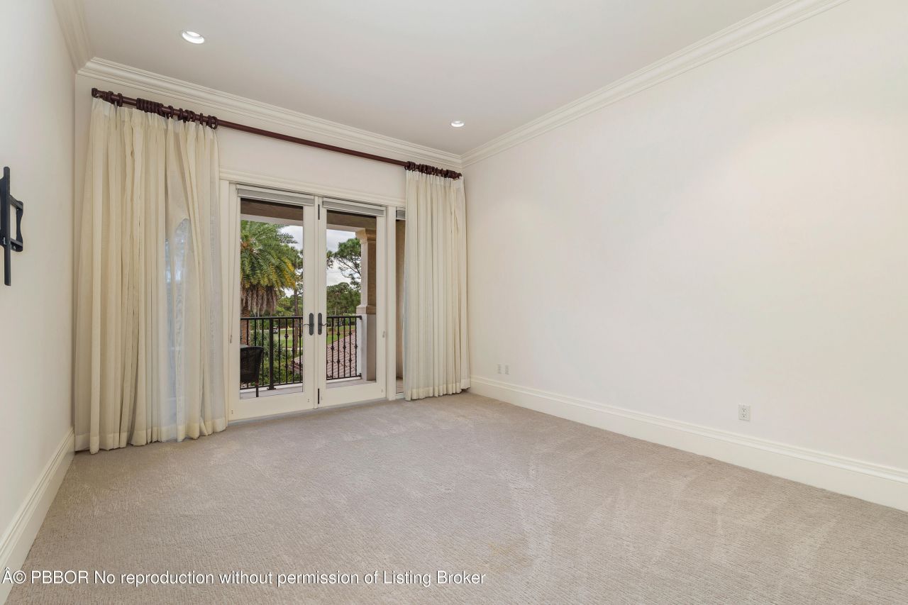 135 W Bears Club Drive, Jupiter, FL 33477 Photo