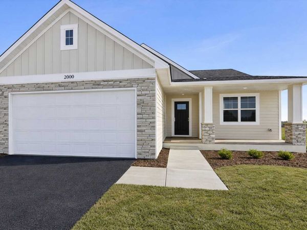 20110 Globe Drive, Lakeville, MN 55044