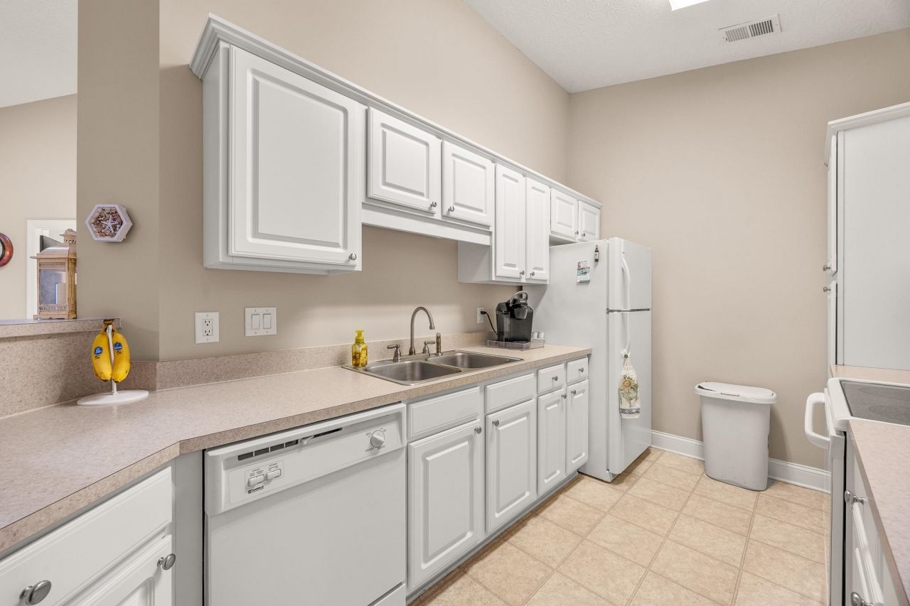 1113 Peace Pipe Pl. Photo 11