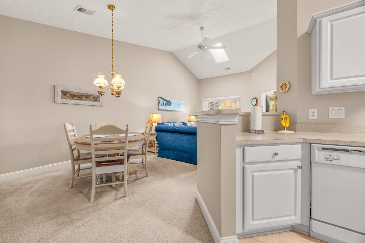 1113 Peace Pipe Pl. Photo 14