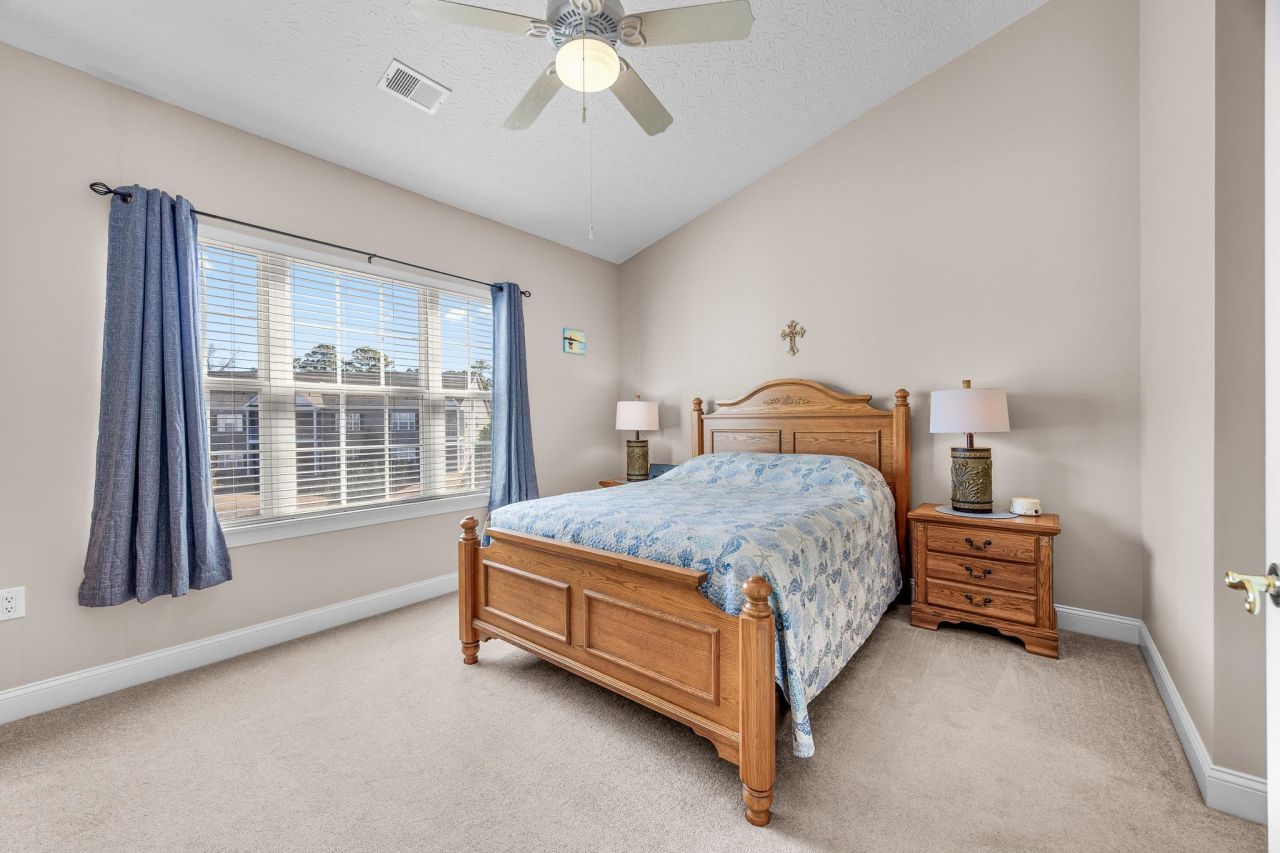 1113 Peace Pipe Pl. Photo 15