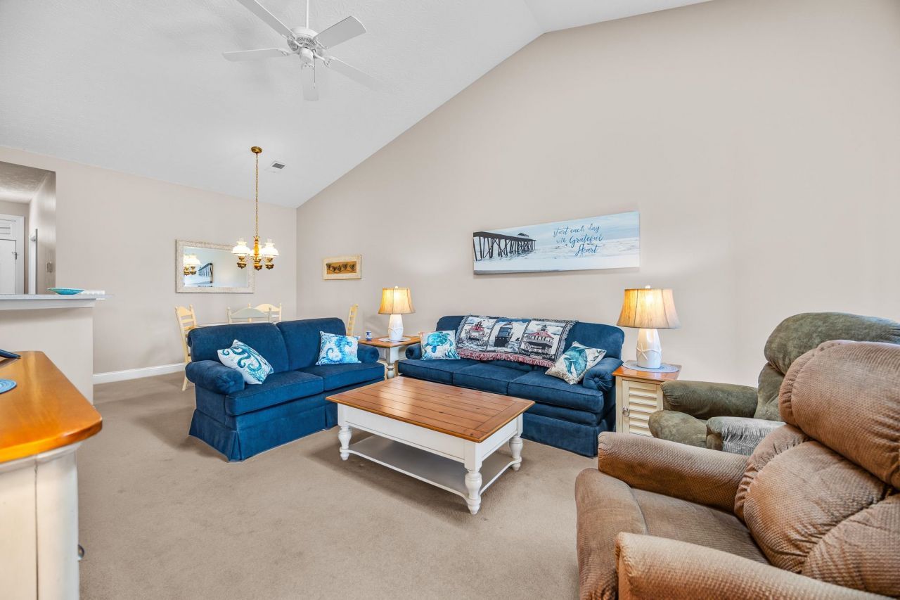 1113 Peace Pipe Pl. Photo 5