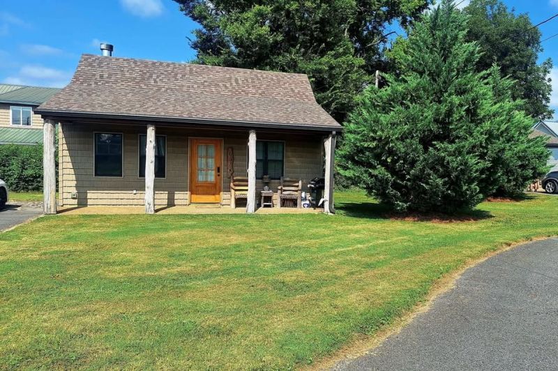 609 Whitthorne St  Shelbyville, TN 37160