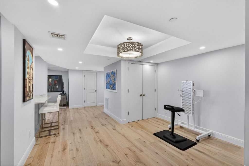 500 Ocean Drive, Unit E9c, Juno Beach, FL 33408 Photo