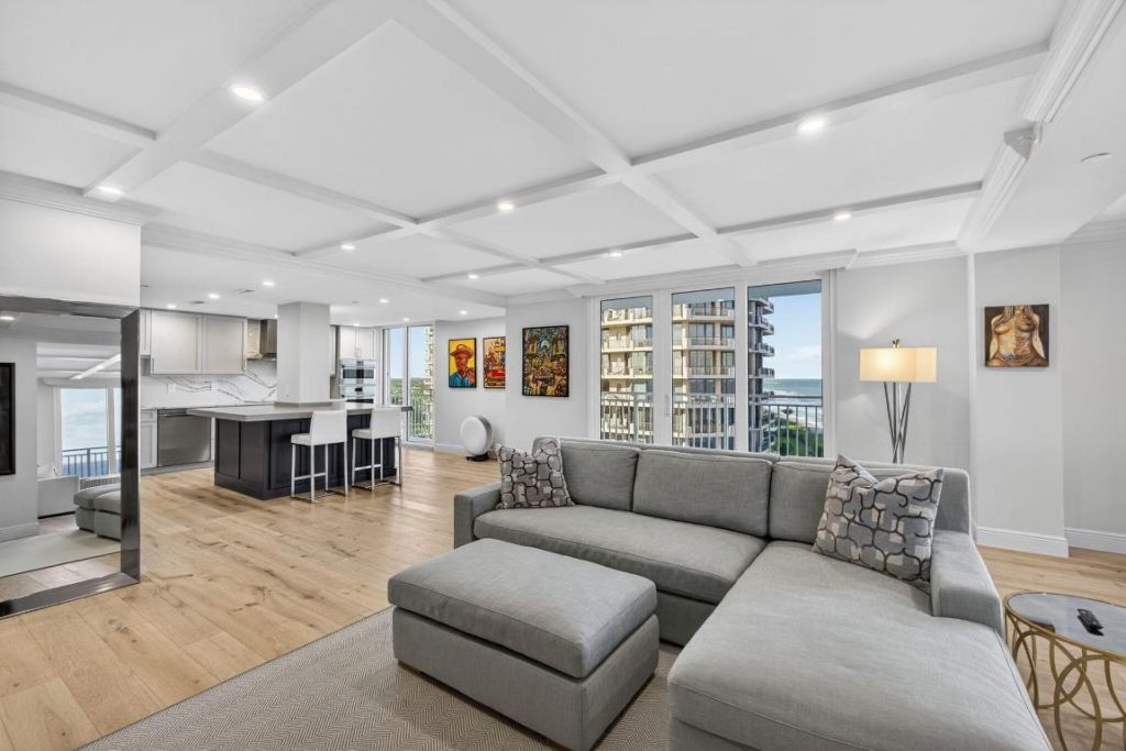 500 Ocean Drive, Unit E9c, Juno Beach, FL 33408 Photo