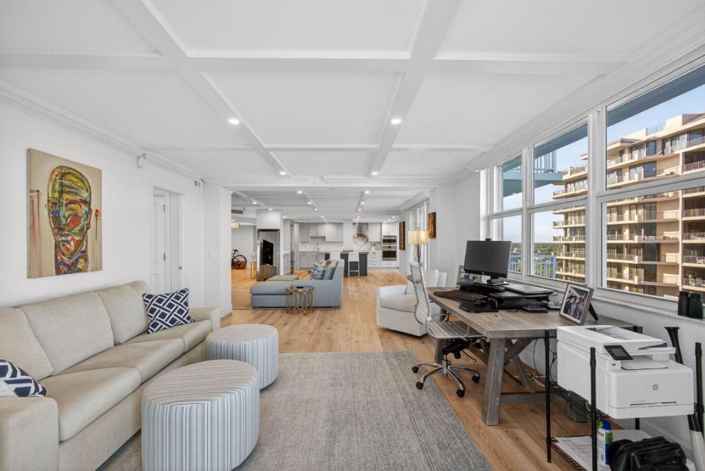 500 Ocean Drive, Unit E9c, Juno Beach, FL 33408 Photo