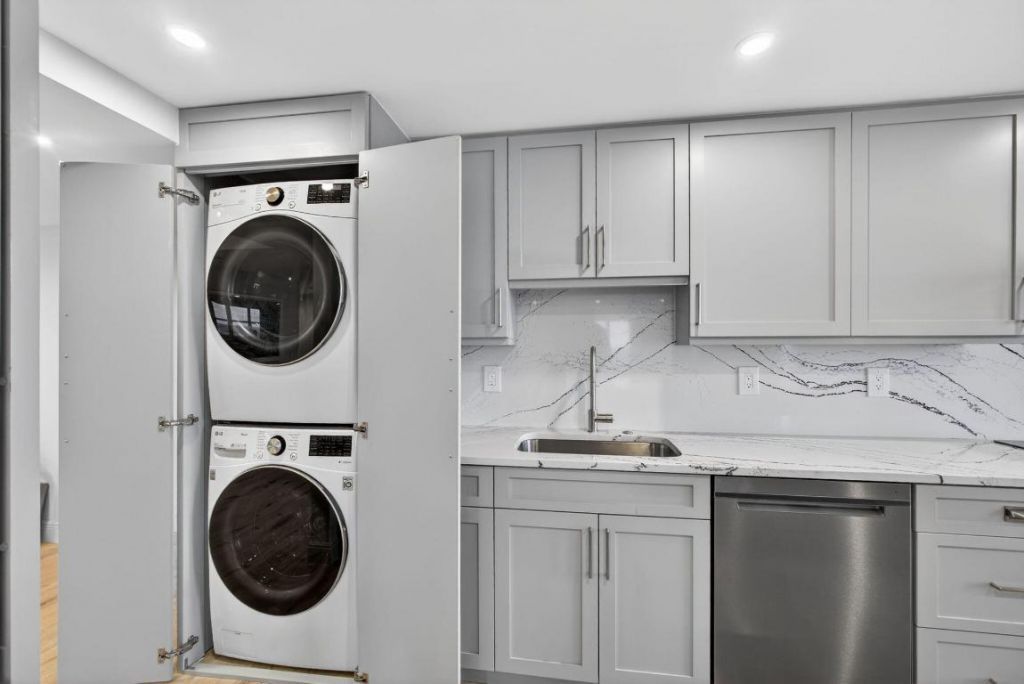 500 Ocean Drive, Unit E9c, Juno Beach, FL 33408 Photo