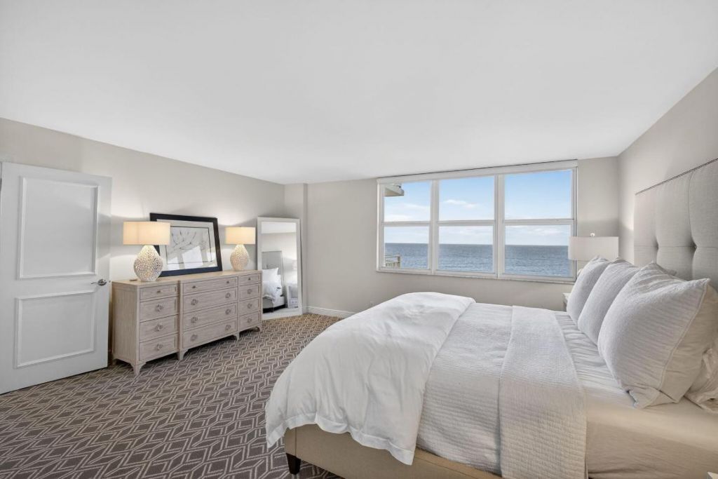 500 Ocean Drive, Unit E9c, Juno Beach, FL 33408 Photo