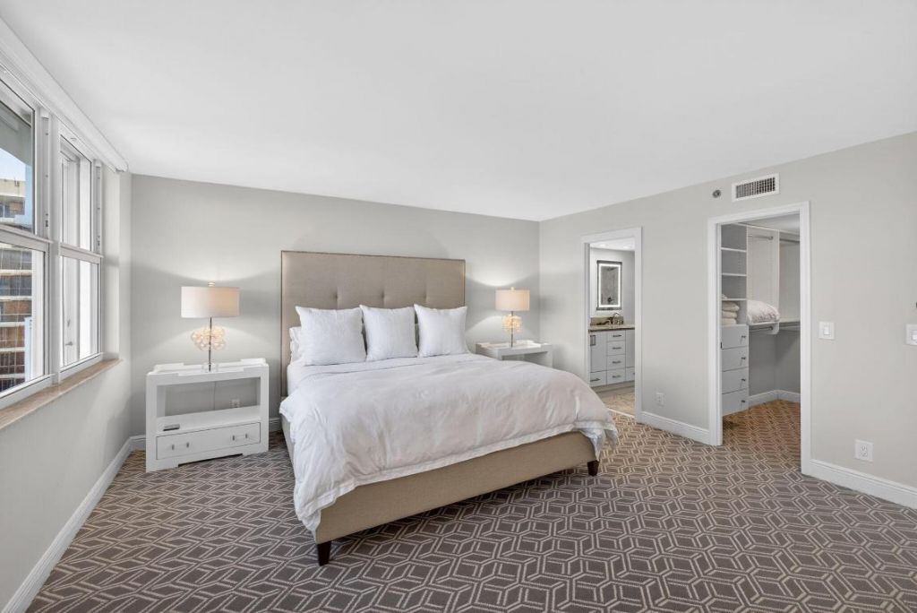 500 Ocean Drive, Unit E9c, Juno Beach, FL 33408 Photo