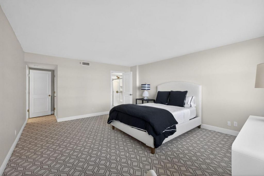 500 Ocean Drive, Unit E9c, Juno Beach, FL 33408 Photo